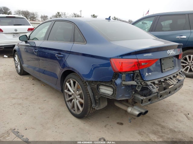 2016 AUDI A3 WAUA7GFF8G1019174 Photo 2