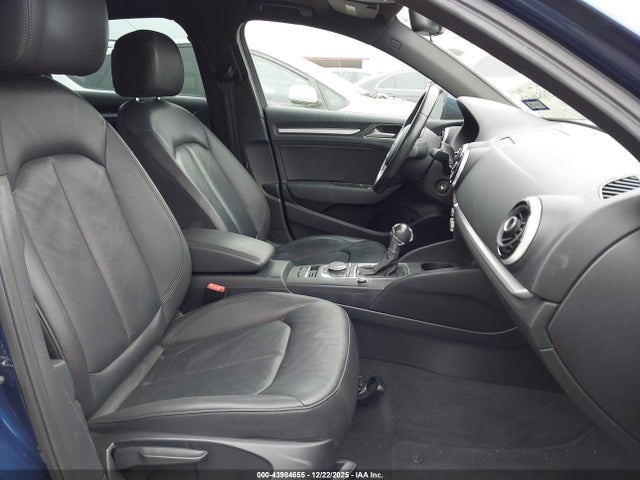 2016 AUDI A3 WAUA7GFF8G1019174 Photo 4