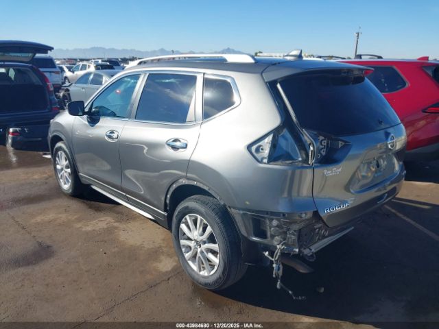 2018 NISSAN ROGUE KNMAT2MV8JP527290 Photo 2
