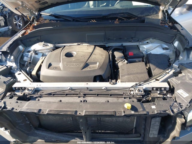 2017 VOLVO XC90 YV4A22PK9H1137491 Photo 9