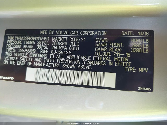 2017 VOLVO XC90 YV4A22PK9H1137491 Photo 8