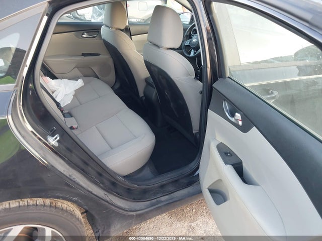 3KPF24AD9LE164839 KIA Forte Lxs