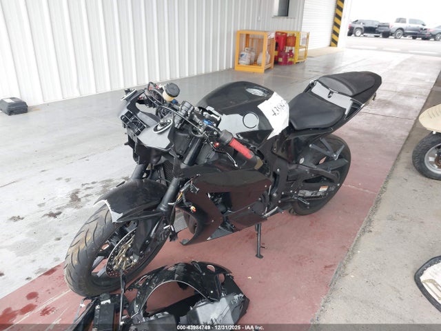 Honda Cbr600 Rr 2023 JH2PC40J4PK900332 Image 2