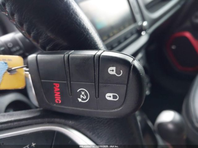 2016 JEEP RENEGADE ZACCJBCT2GPC93223 Photo 10