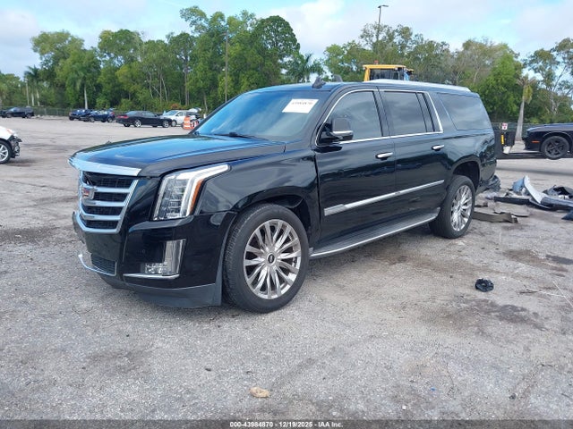 2015 CADILLAC ESCALADE ESV 1GYS3RKJ9FR579692 Photo 1