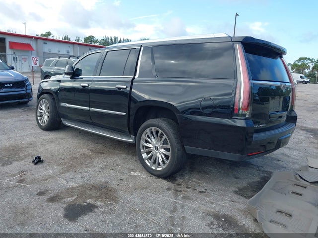 2015 CADILLAC ESCALADE ESV 1GYS3RKJ9FR579692 Photo 2