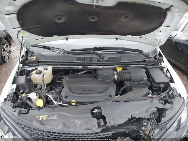 2023 CHRYSLER VOYAGER 2C4RC1CG3PR621682 Photo 9