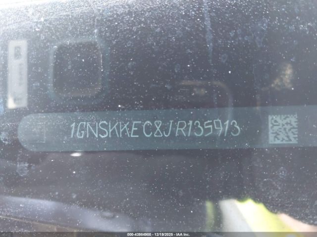 2018 CHEVROLET SUBURBAN 1GNSKKEC8JR135913 Photo 8