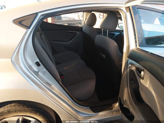 Hyundai ELANTRA SE 2016 5NPDH4AE7GH682965 Image 8