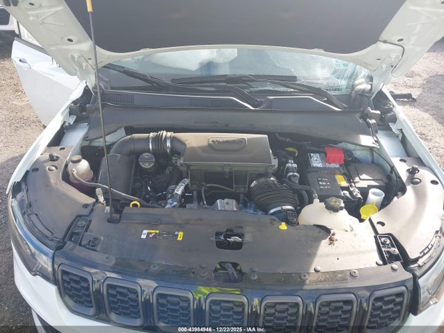 43984946 :رقم المزاد ، 3C4NJDBNXST568118 vin ، 2025 Jeep Compass Latitude 4x4 مزاد بيع
