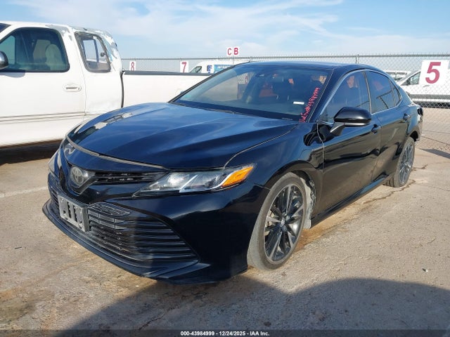 2019 TOYOTA CAMRY 4T1B11HK5KU243070 Photo 1