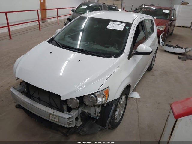1G1JC6SH9F4174290 Chevrolet Sonic Lt Auto