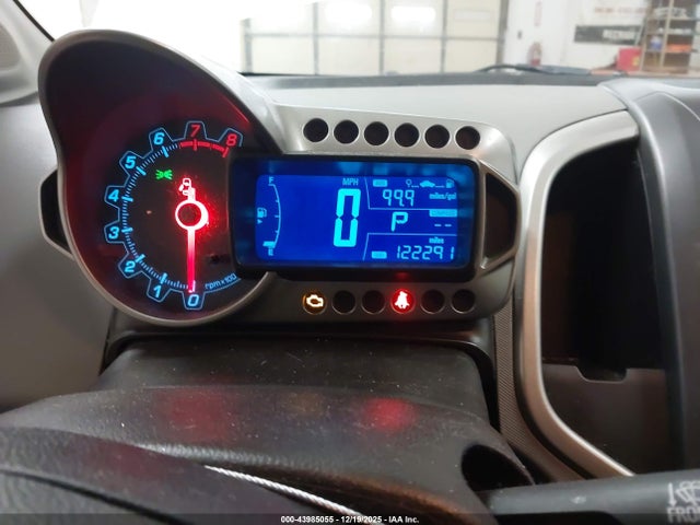 1G1JC6SH9F4174290 Chevrolet Sonic Lt Auto