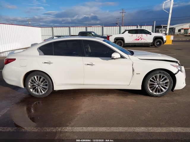Auction sale of the 2020 Infiniti Q50 Luxe Awd, vin: JN1EV7ARXLM254425, lot number: 43985064