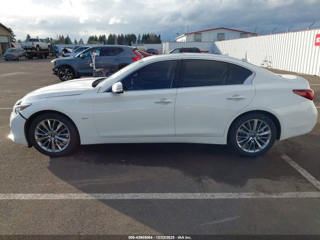 Auction sale of the 2020 Infiniti Q50 Luxe Awd, vin: JN1EV7ARXLM254425, lot number: 43985064