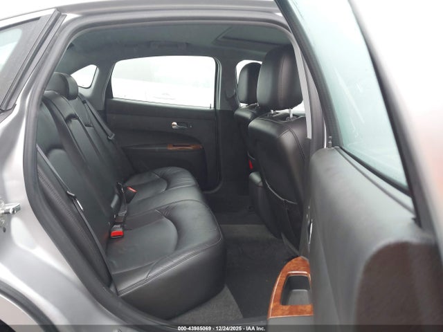 43985069 :رقم المزاد ، 2G4WD532551236403 vin ، 2005 Buick Lacrosse Cxl مزاد بيع