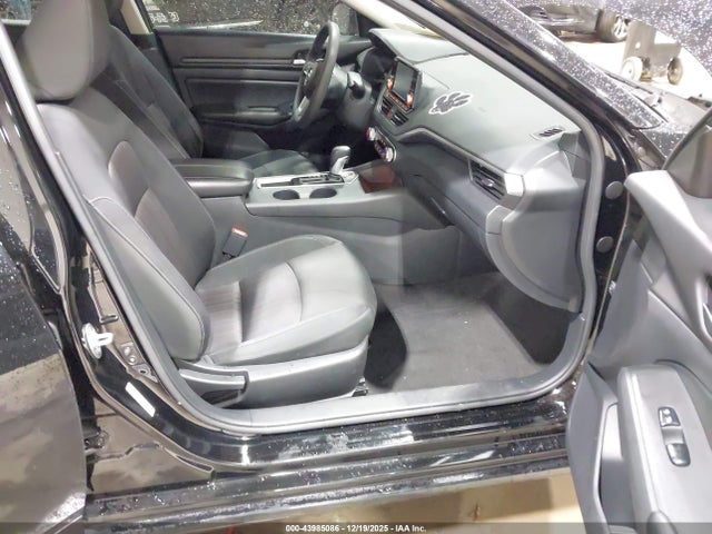 43985086 :رقم المزاد ، 1N4BL4BV3NN301264 vin ، 2022 Nissan Altima S Fwd مزاد بيع