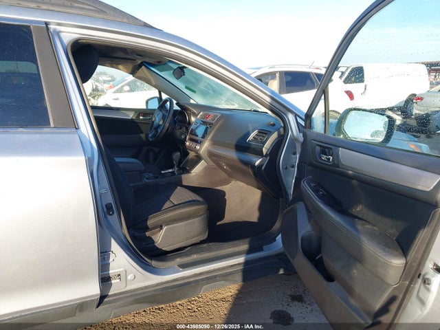 Subaru Outback 2.5i Premium 2017 4S4BSACC6H3301585 Image 5