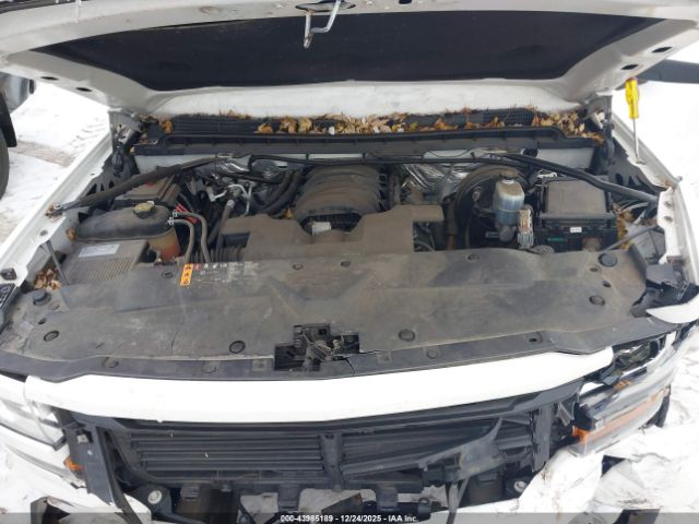 2018 CHEVROLET SILVERADO 1500 3GCUKREC5JG388598 Photo 9