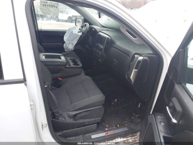 2018 CHEVROLET SILVERADO 1500 3GCUKREC5JG388598 Photo 4