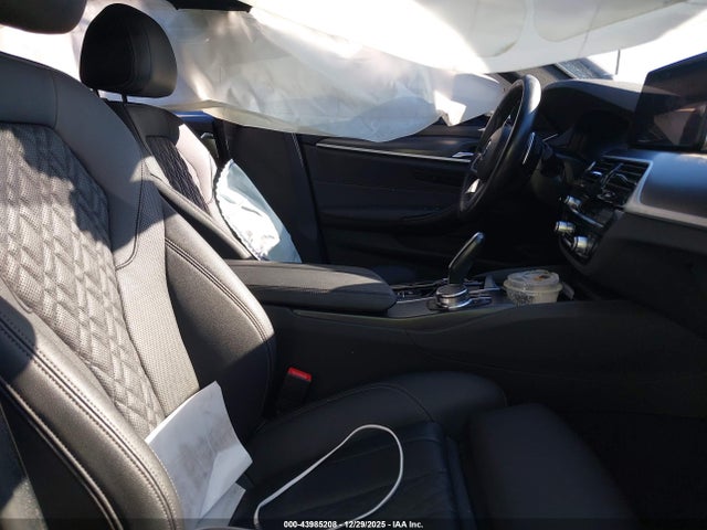 2023 BMW 530 WBA53BH06PCM33406 Photo 4