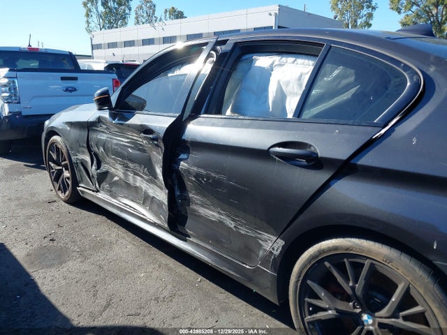 2023 BMW 530 WBA53BH06PCM33406 Photo 5