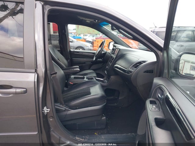 2C4RDGCG1ER424359 Dodge Grand Caravan Sxt 30th Anniversary