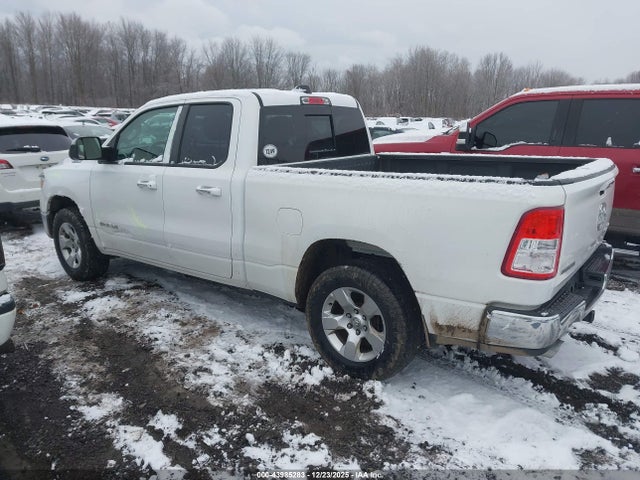 2019 RAM 1500 1C6SRFBT1KN833358 Photo 2