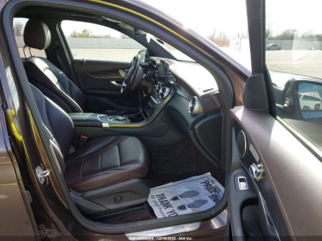 2018 MERCEDES-BENZ GLC 300 WDC0G4JB6JV020089 Photo 4