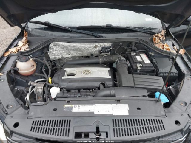 2017 VOLKSWAGEN TIGUAN WVGBV7AX7HK044104 Photo 9