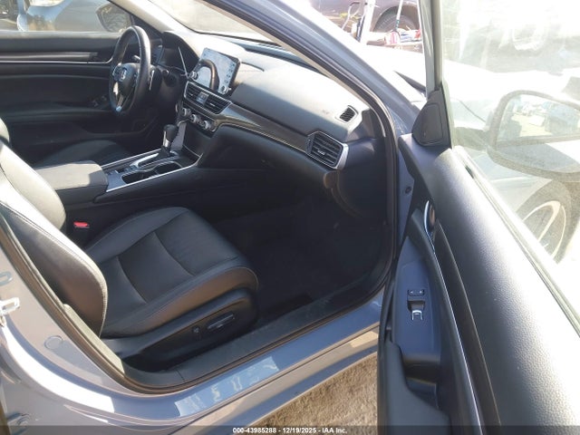 1HGCV1F43NA090567 Honda Accord Sport Special Edition