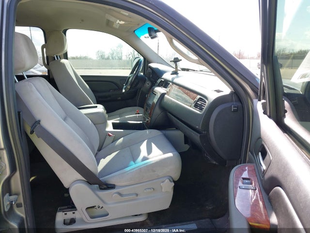 2007 CHEVROLET TAHOE 1GNFC130X7R421188 Photo 4