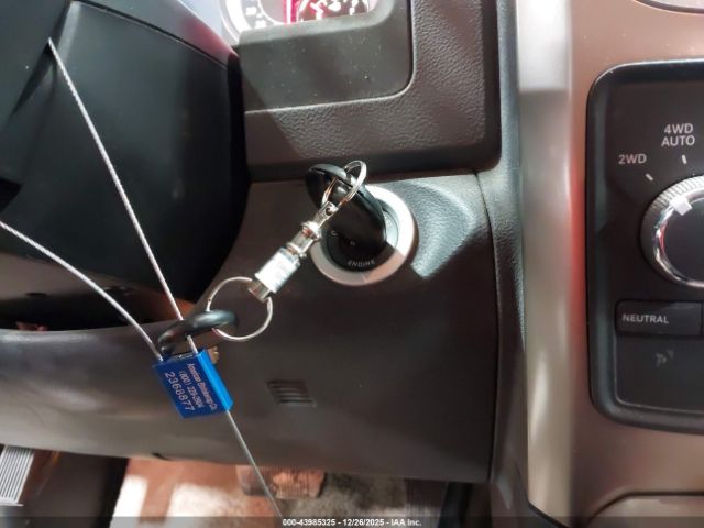 2013 RAM 1500 1C6RR7LT8DS569367 Photo 10