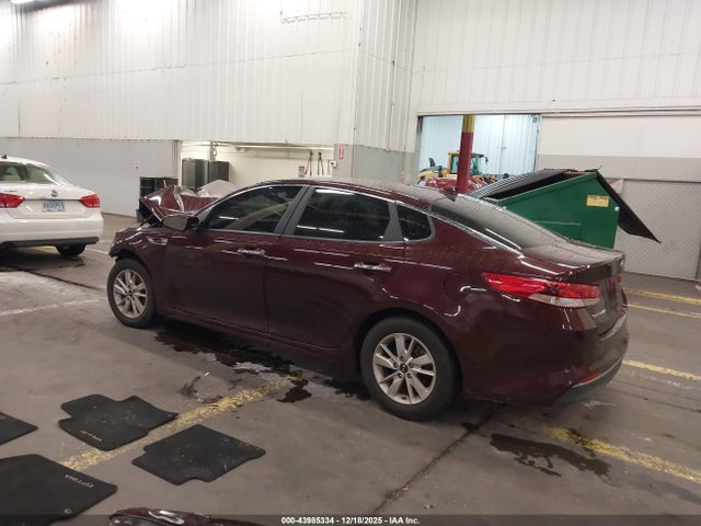 2016 KIA OPTIMA 5XXGT4L34GG011546 Photo 2