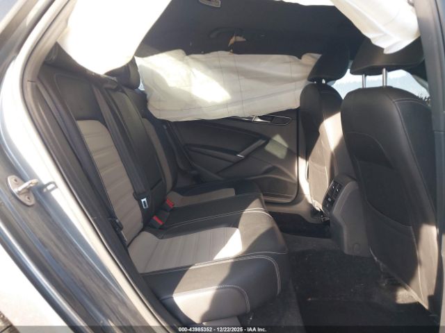 2018 VOLKSWAGEN PASSAT 1VWJM7A32JC040295 Photo 7