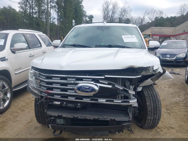 2020 Ford Expedition Limited Max მანქანა იყიდება აუქციონზე, vin: 1FMJK2AT3LEA25884, აუქციონის ნომერი: 43985368