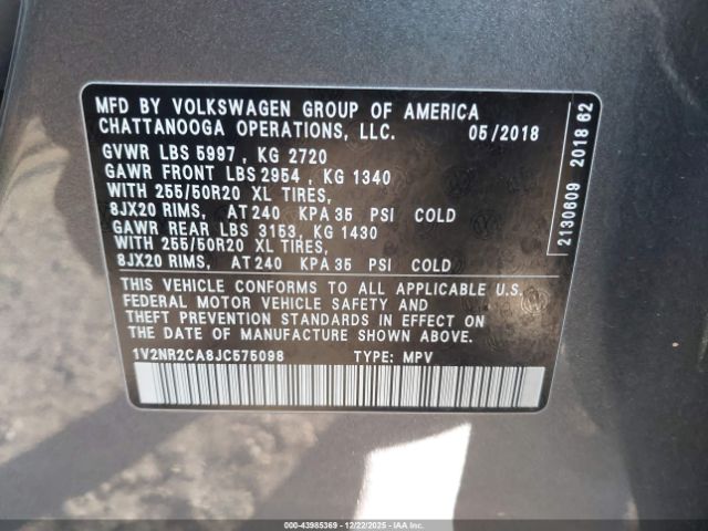 2018 VOLKSWAGEN ATLAS 1V2NR2CA8JC575098 Photo 8