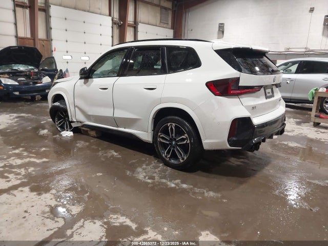 BMW X1 M35i 2026 WBX13EF06T5435521 Image 3