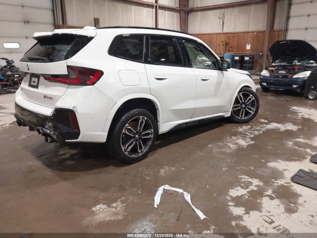BMW X1 M35i 2026 WBX13EF06T5435521 Image 4