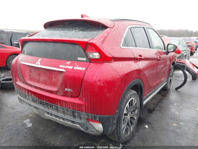 2018 MITSUBISHI ECLIPSE CROSS JA4AT5AA1JZ050042 Photo 3