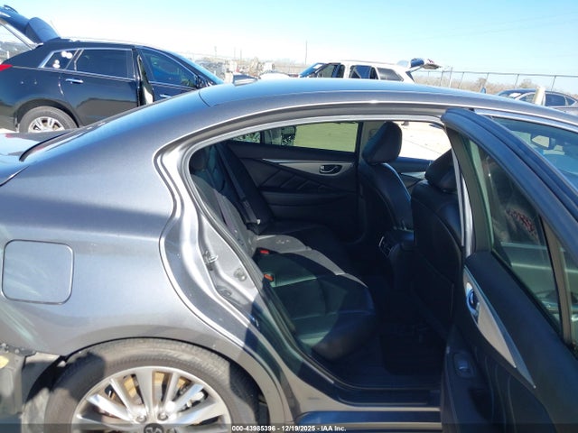 JN1EV7BP4MM705072 Infiniti Q50 LUXE