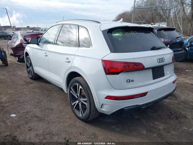 2025 AUDI Q5 WA1EAAFYXS2043879 Photo 2