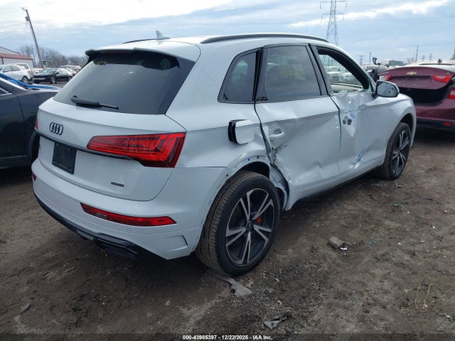 2025 AUDI Q5 WA1EAAFYXS2043879 Photo 3