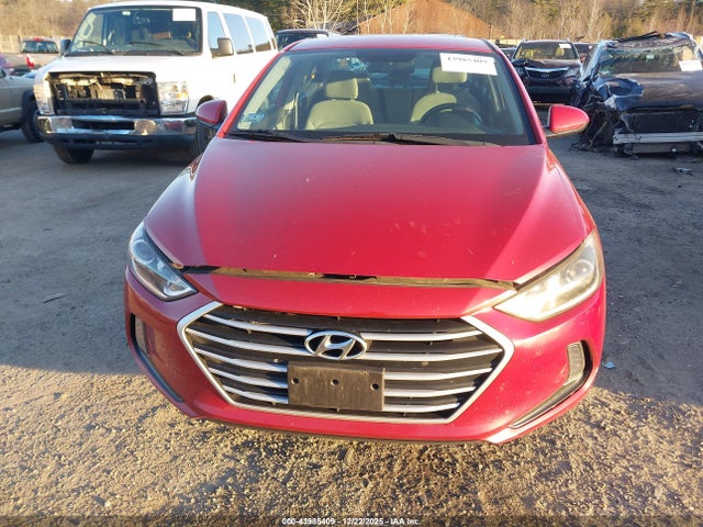 5NPD84LFXHH071402 Hyundai ELANTRA SE