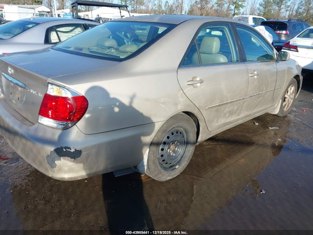 2006 TOYOTA CAMRY 4T1BE30K86U643223 Photo 3