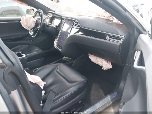 2015 TESLA MODEL S 5YJSA1H29FFP64375 Photo 4
