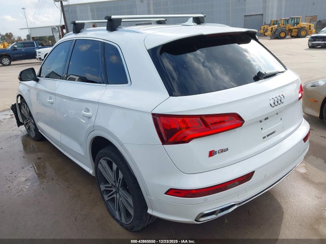 43985550 :رقم المزاد ، WA1A4AFY3J2118149 vin ، 2018 Audi Sq5 3.0t Premium Plus مزاد بيع