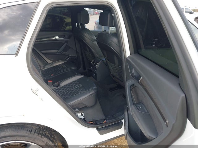 43985550 :رقم المزاد ، WA1A4AFY3J2118149 vin ، 2018 Audi Sq5 3.0t Premium Plus مزاد بيع