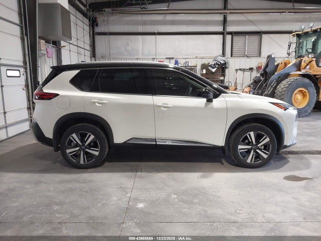 JN8BT3DDXPW308190 Nissan Rogue Platinum Intelligent Awd