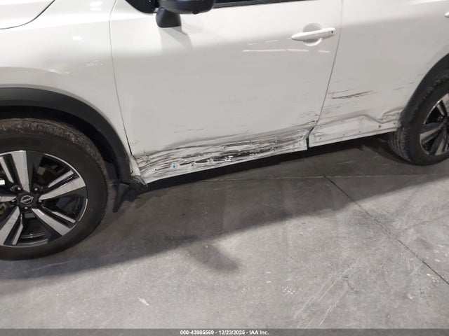 JN8BT3DDXPW308190 Nissan Rogue Platinum Intelligent Awd